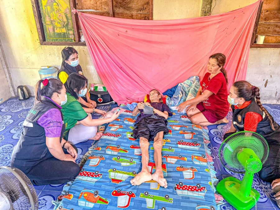กองสวัสดิการสังคม ดำเนินการออกเยี่ยมผู้สูงอายุที่มีภาวะพึ่งพิง ในพื้นที่ตำบลนาดี ประจำเดือนมกราคม 2567
